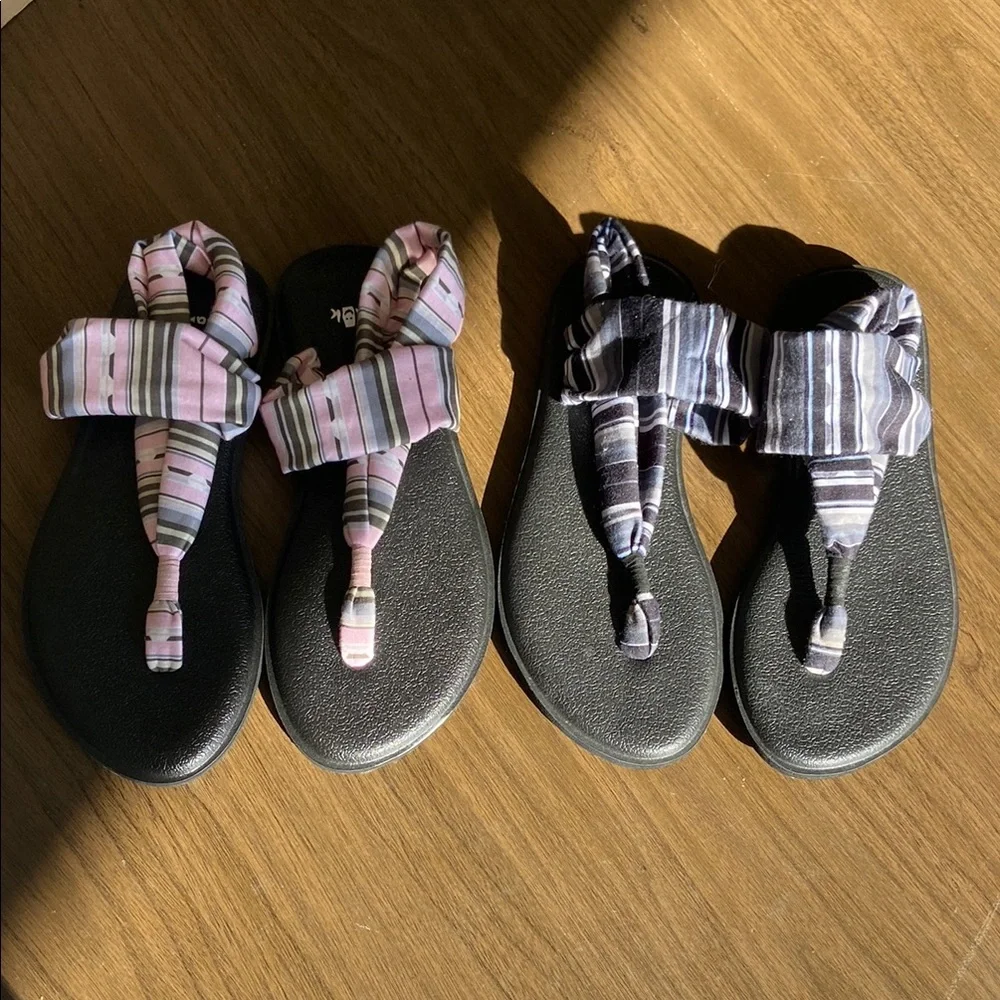 Sanuk Striped Sandals with Knotted Straps girls size 4/5 two pairs pink & black